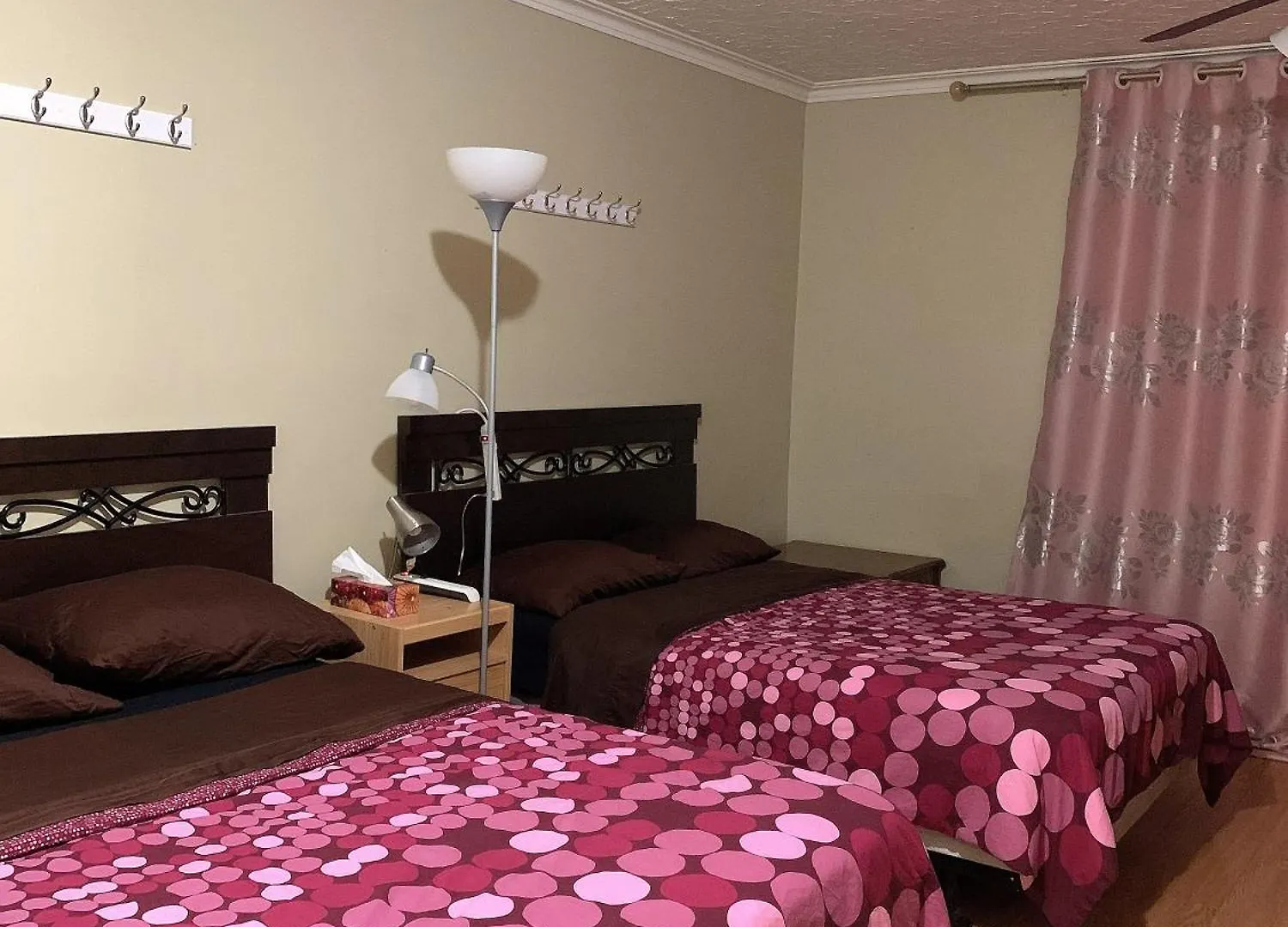 Guest house Arkona Home Toronto
